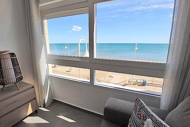 Apartamento Primera Linea Playa Centro De Guardamar Appartement Guardamar del Segura Buitenkant foto