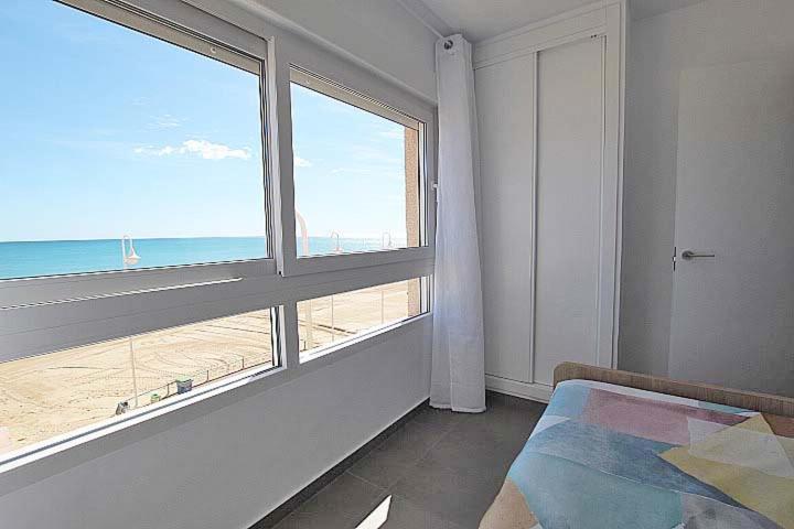 Apartamento Primera Linea Playa Centro De Guardamar Appartement Guardamar del Segura Buitenkant foto