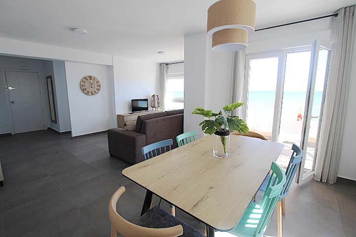 Apartamento Primera Linea Playa Centro De Guardamar Appartement Guardamar del Segura Buitenkant foto