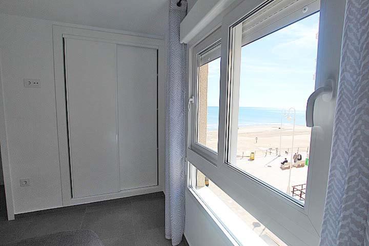 Apartamento Primera Linea Playa Centro De Guardamar Appartement Guardamar del Segura Buitenkant foto