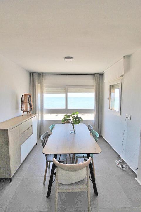 Apartamento Primera Linea Playa Centro De Guardamar Appartement Guardamar del Segura Buitenkant foto